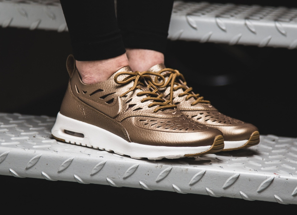 nike air max thea joli gold