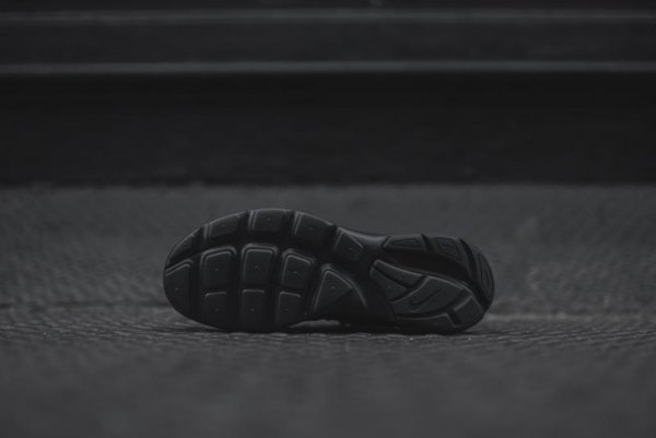 Chaussure Nike Darwin noir Just Do It (5)