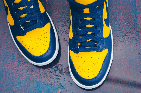 Chaussure Nike Dunk High Retro Michigan (Varsity Maize Midnight Navy) (6)