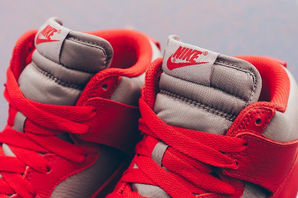 Chaussure Nike Dunk High Retro 'UNLV' (Soft Grey University Red) (6)