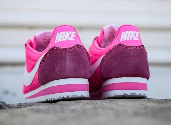 Nike Classic Cortez 15 Nylon rose (3)