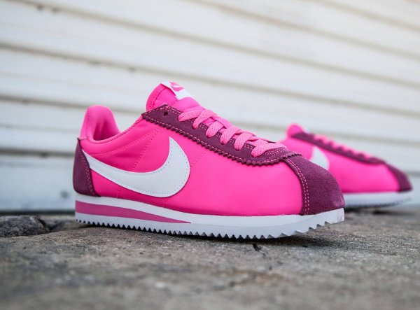 Nike Classic Cortez 15 Nylon rose