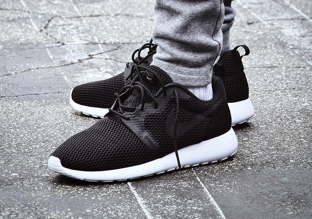 Nike Roshe One Ultra Breathe 'Black' - @private.sneakers (2)
