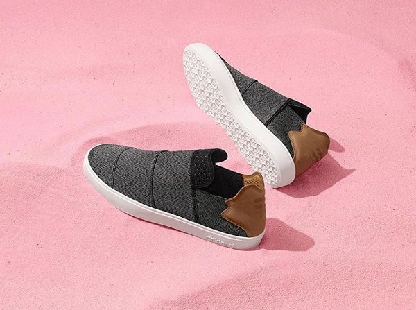 Pharrell Williams x Adidas Originals Pink Beach Slip On (1)