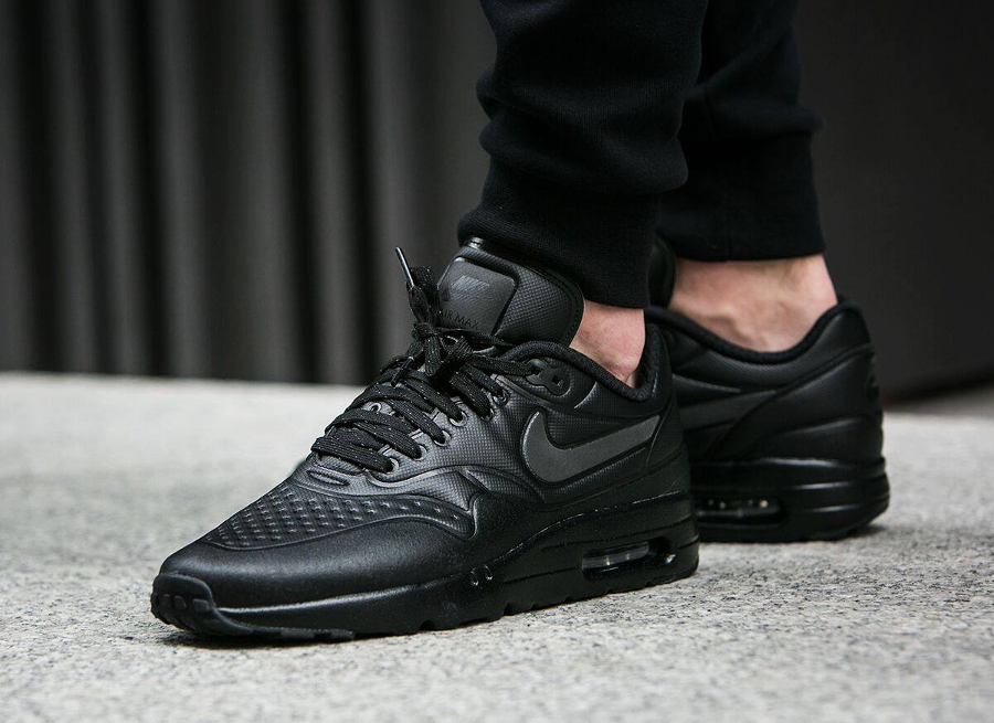 3-Chaussure Nike Air Max 1 Ultra SE noir Triple Black pas cher