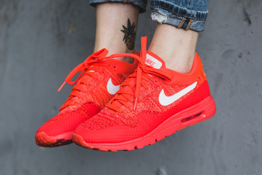 8-Chaussure-Nike-Wmns-Air-Max-1-Ultra-Flyknit-rouge-Bright-Crimson-pas-cher-soldes