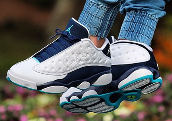 air jordan 13 low hornets