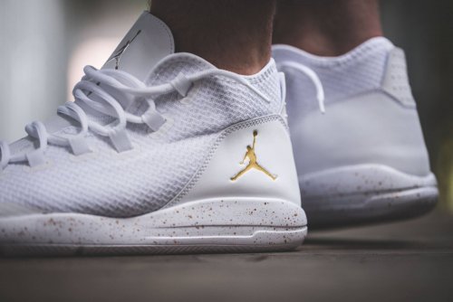 fully white jordans