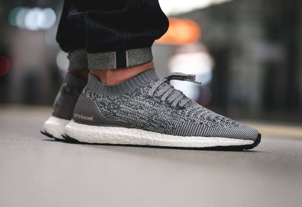 Chaussure Adidas Ultra Boost Uncaged grise (1)
