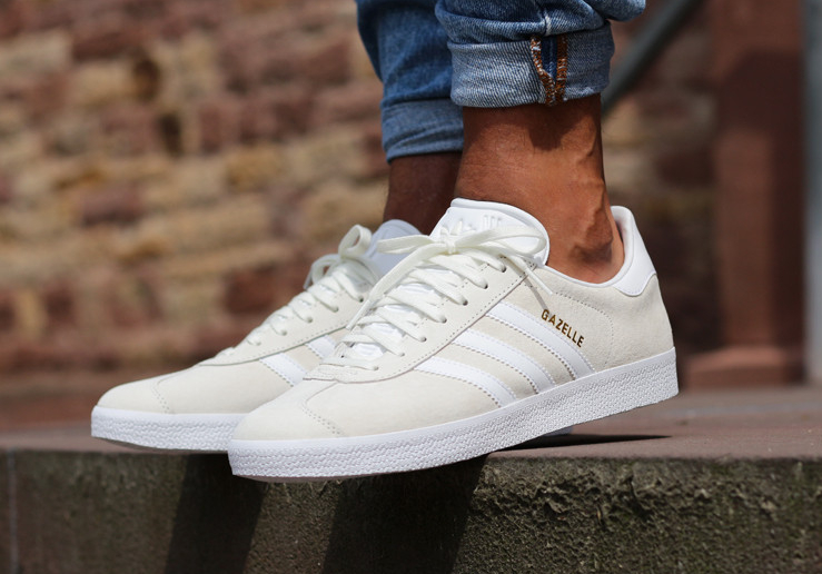 adidas gazelle off white