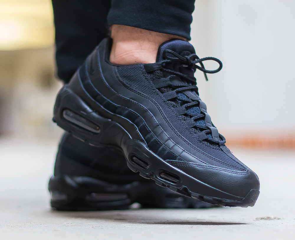 Air max 95 essential femme noir on sale