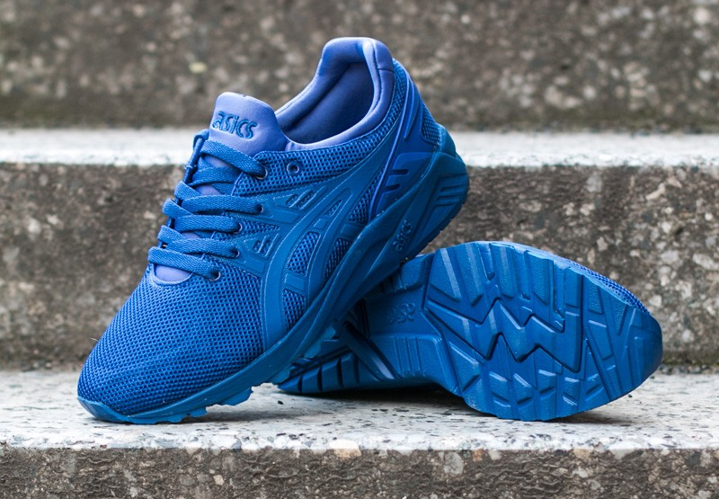 asics gel bleu clair