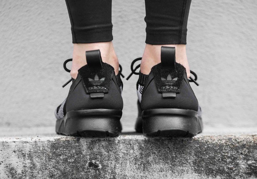 O trouver la Adidas ZX Flux ADV Virtue Primeknit Black 3D Print