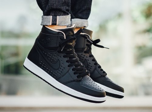 tan retro 1