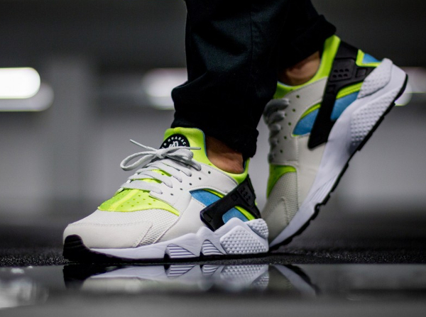 Nike huarache on sale barely volt
