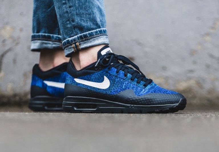 nike air max 1 flyknit oreo