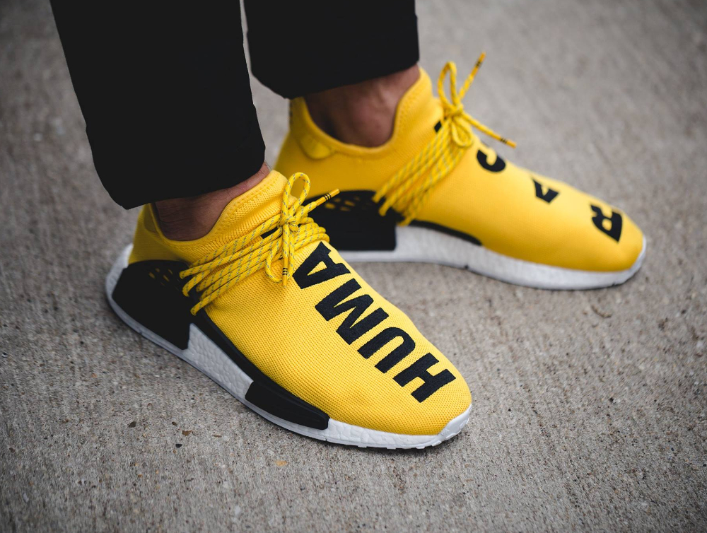 acheter chaussure Pharrell Williams x Adidas NMD R1 HU Primeknit 'Human Race' (2)