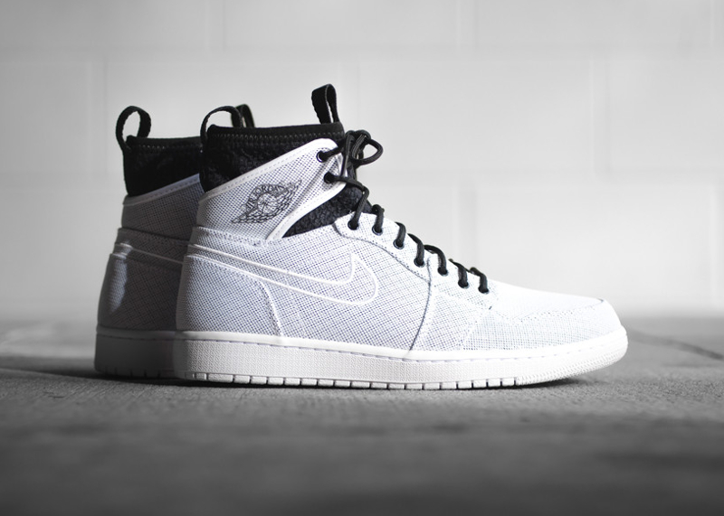 Ou trouver les Air Jordan 1 Retro Ultra High Pure Platinum Black