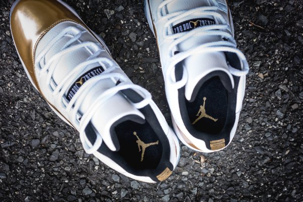jordan sail light blue