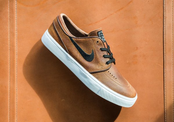 Nike SB Janoski Elite Ale Brown 1 600x421