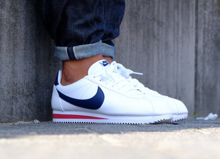 nike cortez white and navy blue