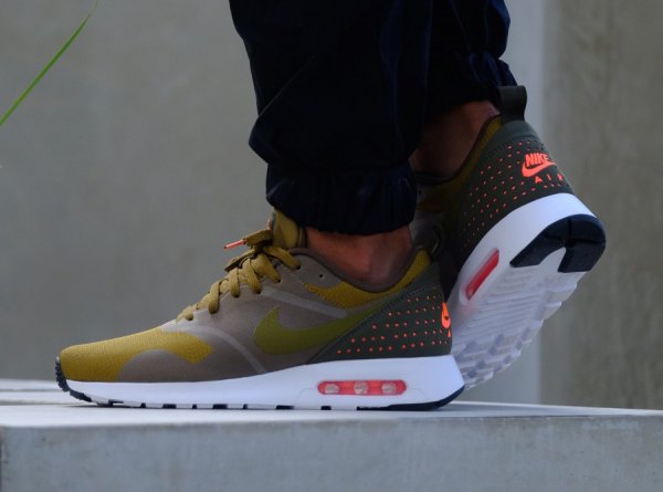 Air max tavas gris on sale jaune