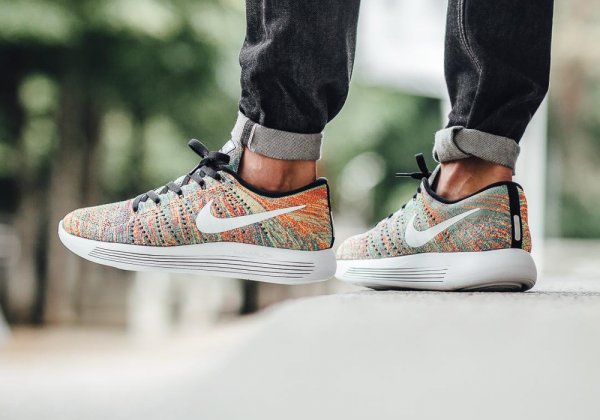 nike flyknit lunar 4 homme rose