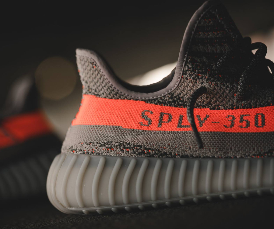 chaussure-kanye-west-x-adidas-yeezy-350-boost-v2-6