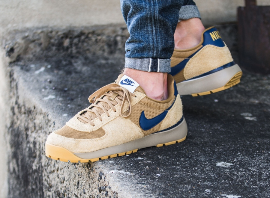 nike vortex golden beige