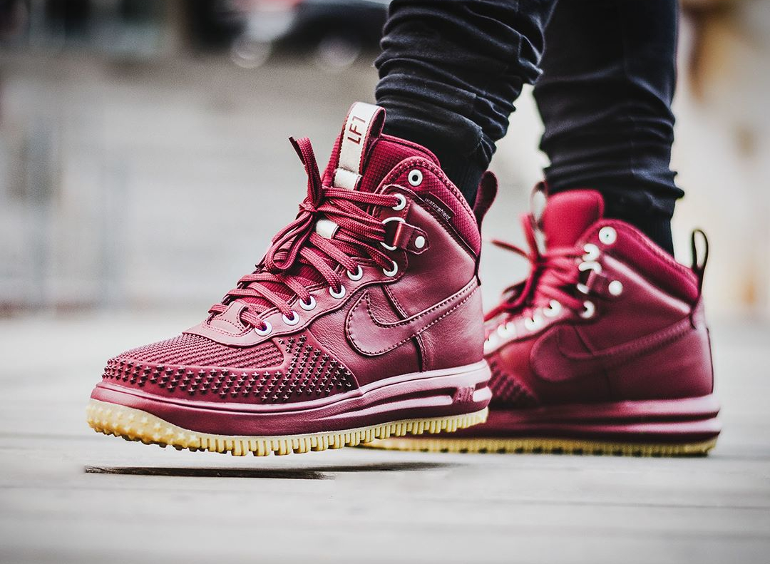 nike lunar force 1 duckboot team red