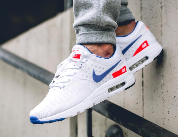 Soldes 2017 Chaussure Nike Air Max Zero Ultramarine pas cher 600x463