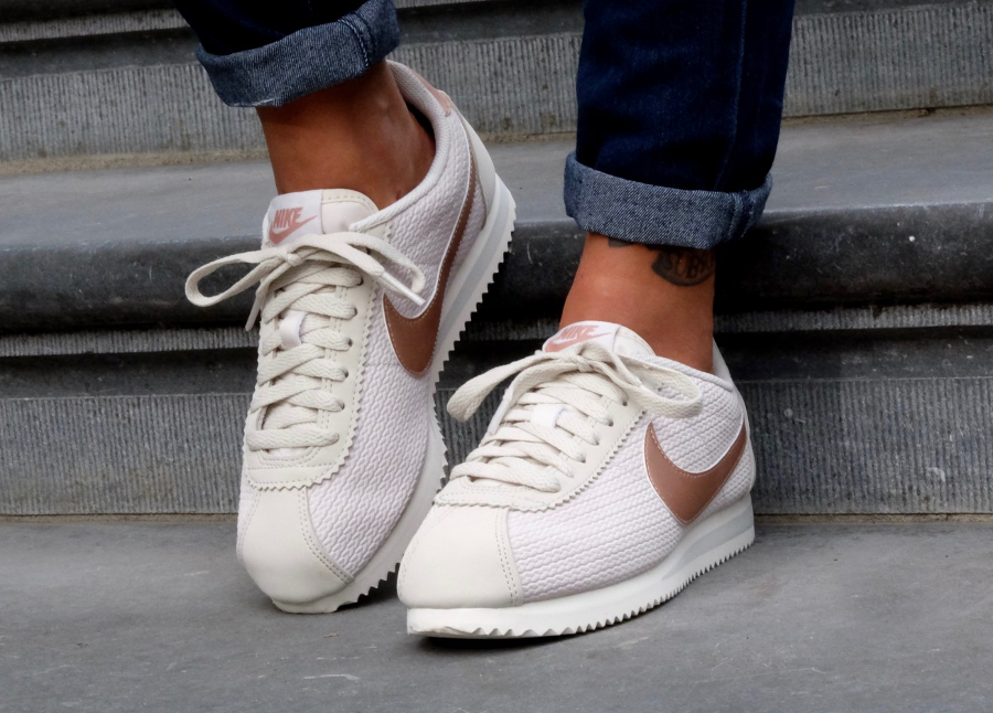 nike cortez leather rose gold