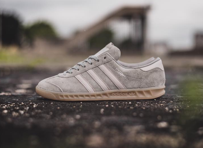 para ver preposición derrocamiento Où trouver la Adidas Hamburg Suede 'Clear Granite Gum' ?