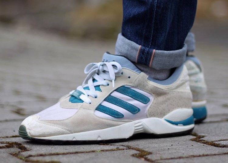Adidas hotsell torsion 1993
