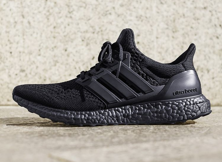 Chaussure Adidas Ultra Boost noire