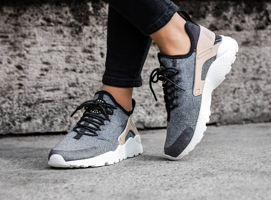 gray huaraches ultra