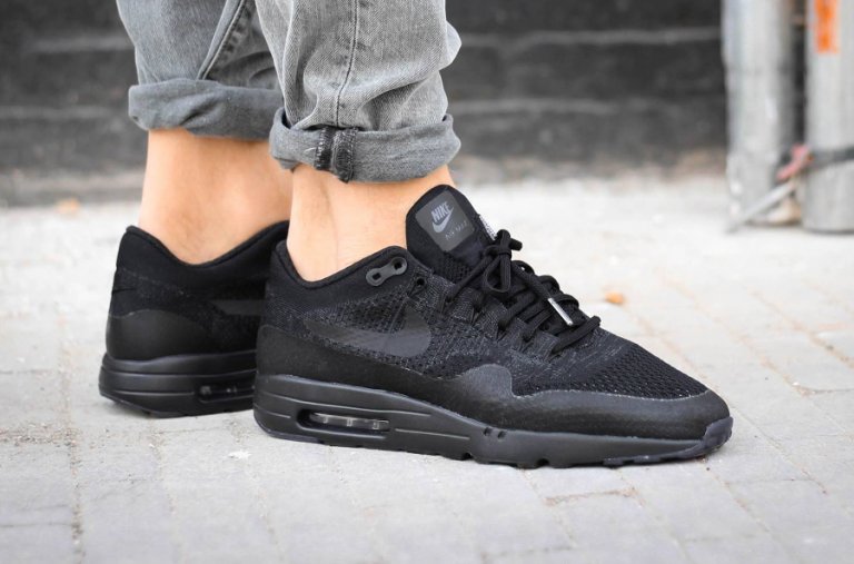 nike air max 1 ultra flyknit black
