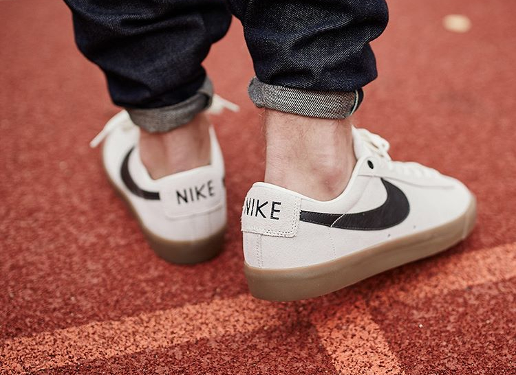 nike blazer low gt ivory