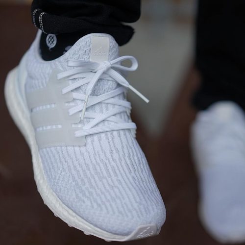 ultra boost triple white 3.0 homme