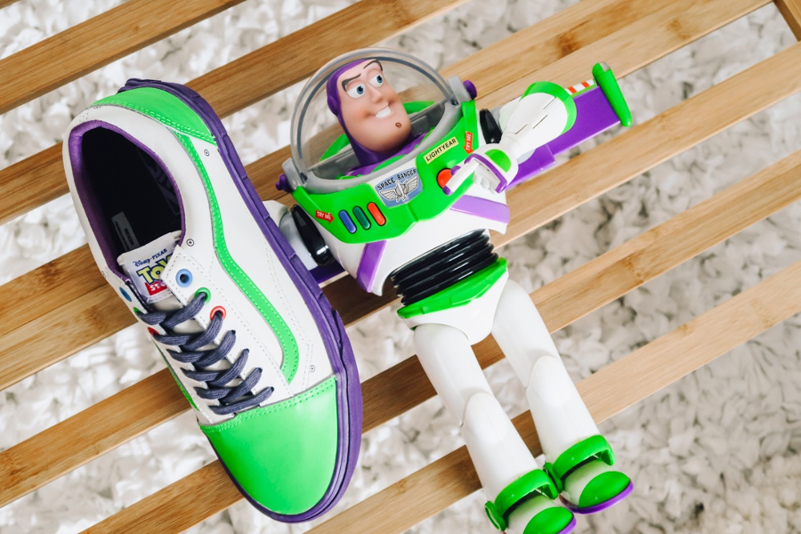 vans old skool toy story