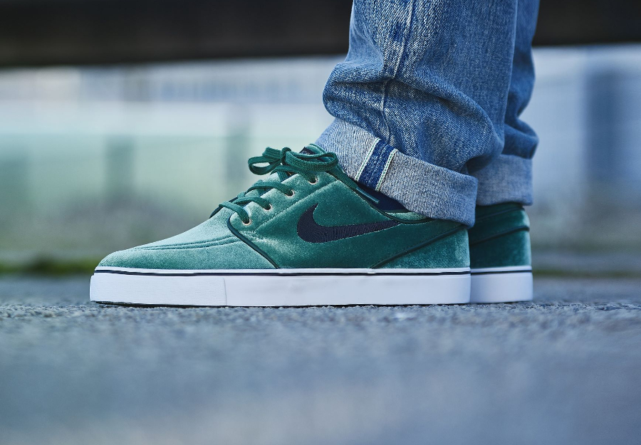 janoski green velvet