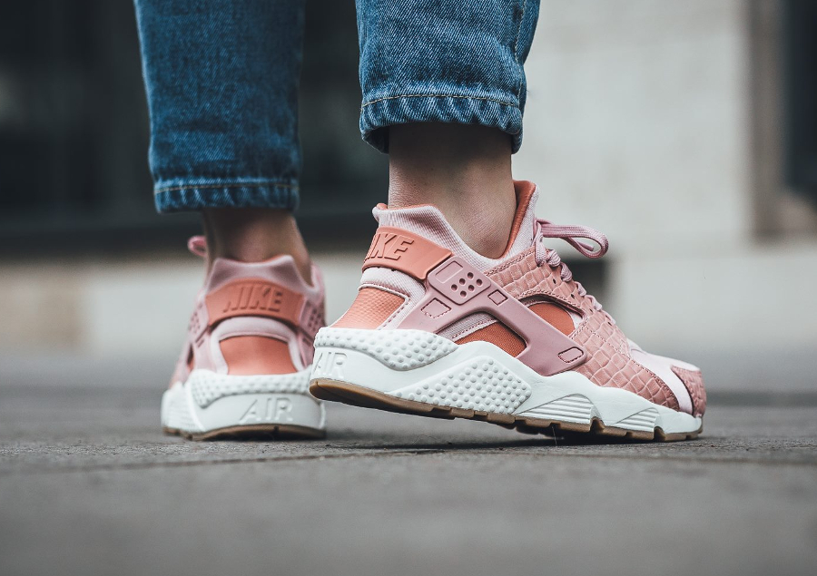 baskets nike air huarache femme