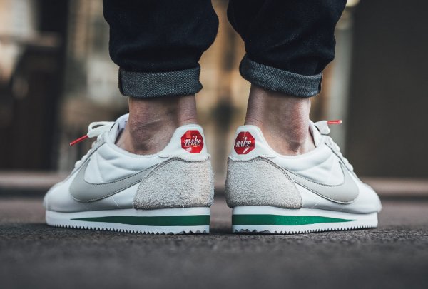 Nike cortez prix hotsell