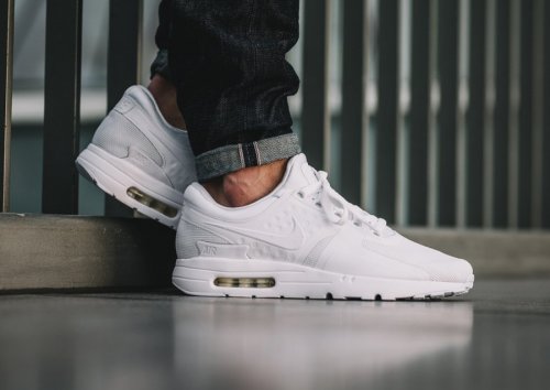 air max zero noir et blanche