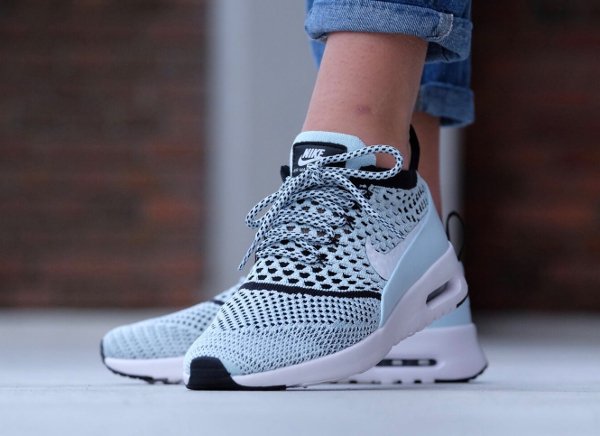 Basket Nike Wmns Air Max Thea Ultra Flyknit Glacier blue 1 600x436