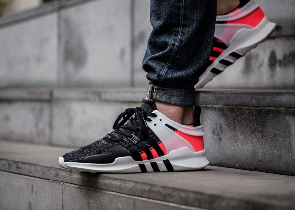 chaussure eqt support adv