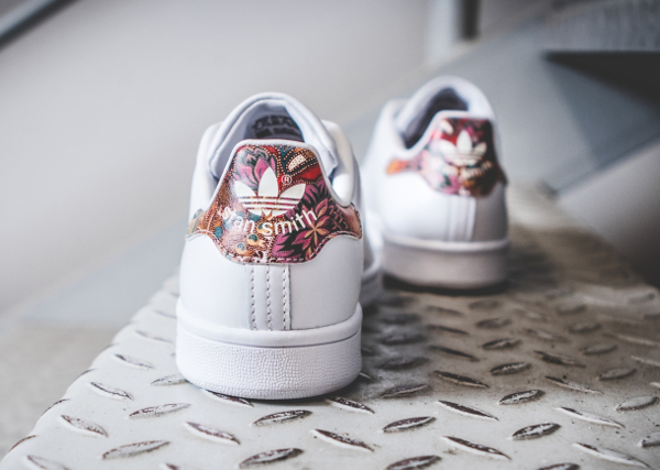 stan smith femme rose fleur