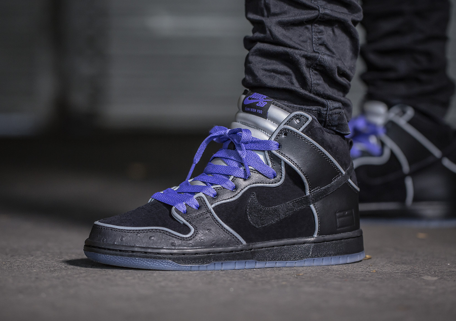 nike sb dunk black box