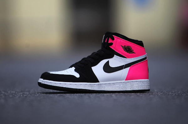 Air Jordan 1 Retro High 'Saint Valentin 