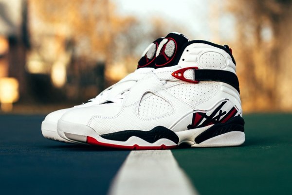 Basket Air Jordan 8 Retro Alternate (1)